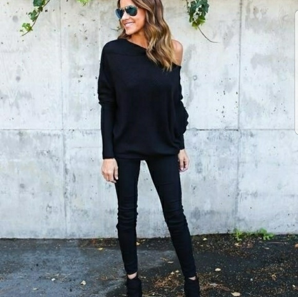 Sweater - Picture 3 of 4